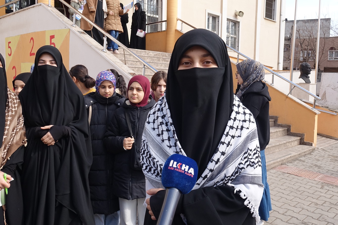 Batmanlılar kaybedeni olmayan bir yarışma: En büyük kazanç Peygamberimizin hayatını öğrenmek