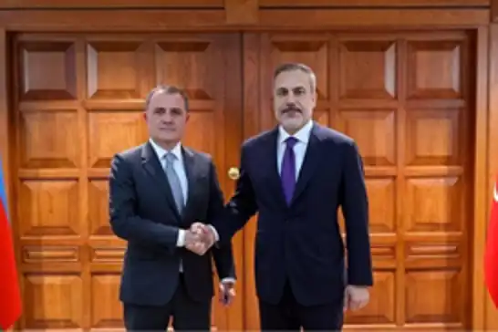 Bakan Fidan, Azerbaycanlı mevkidaşıyla görüştü