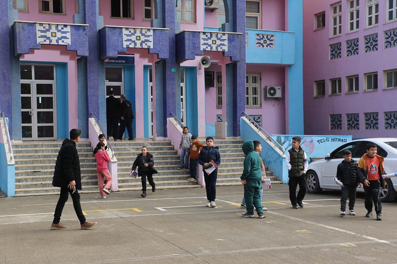 Şanlıurfa Halkı: Bu sınavın asıl ödülü Peygamber’i tanımaktır