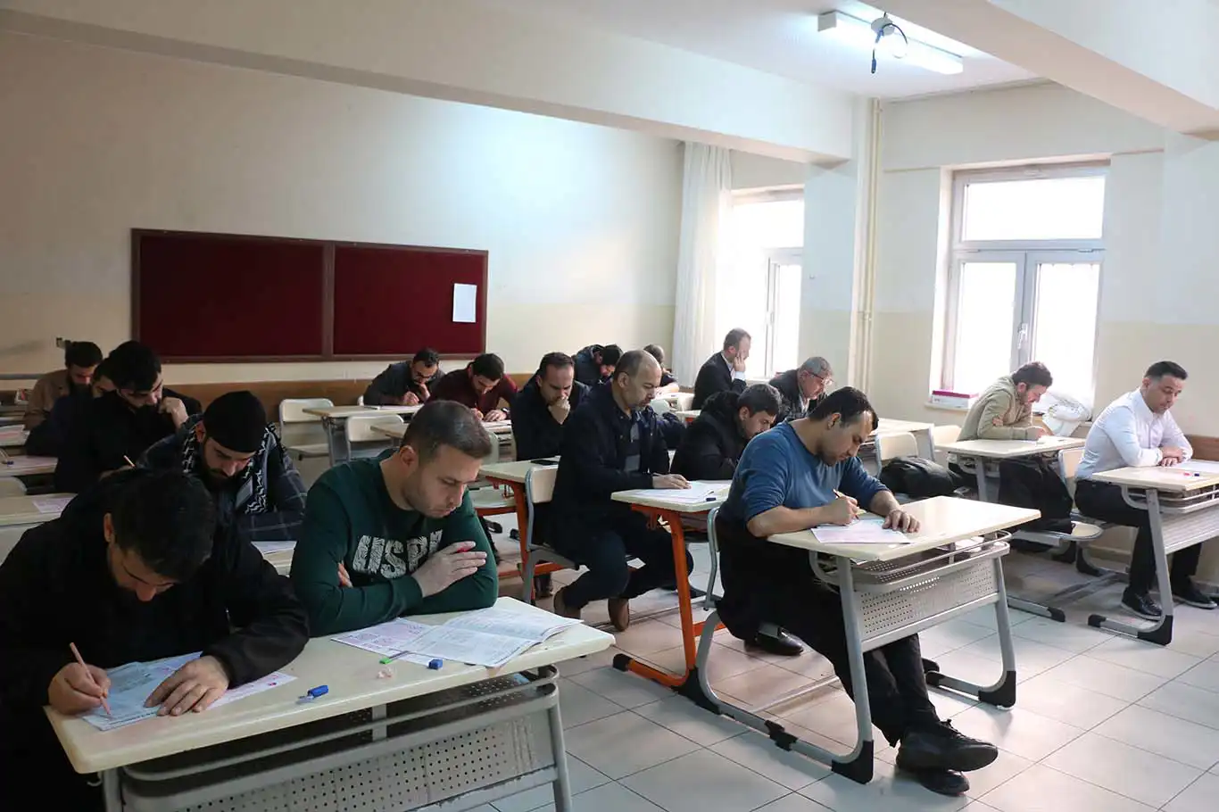 Şanlıurfa Halkı: Bu sınavın asıl ödülü Peygamber’i tanımaktır