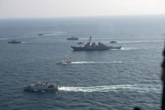 Erebistana Siûdî û Emrîka tetbîqatek hevbeş a deryayî li dar dixin