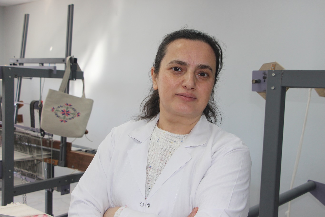 Bin yıllık geçmişe sahip Mardin’e özgü buhari kumaşı ilmek ilmek dokunuyor