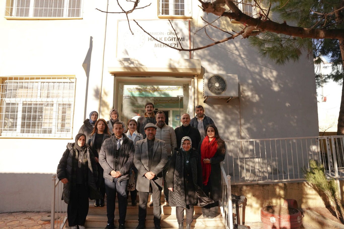 Bin yıllık geçmişe sahip Mardin’e özgü buhari kumaşı ilmek ilmek dokunuyor