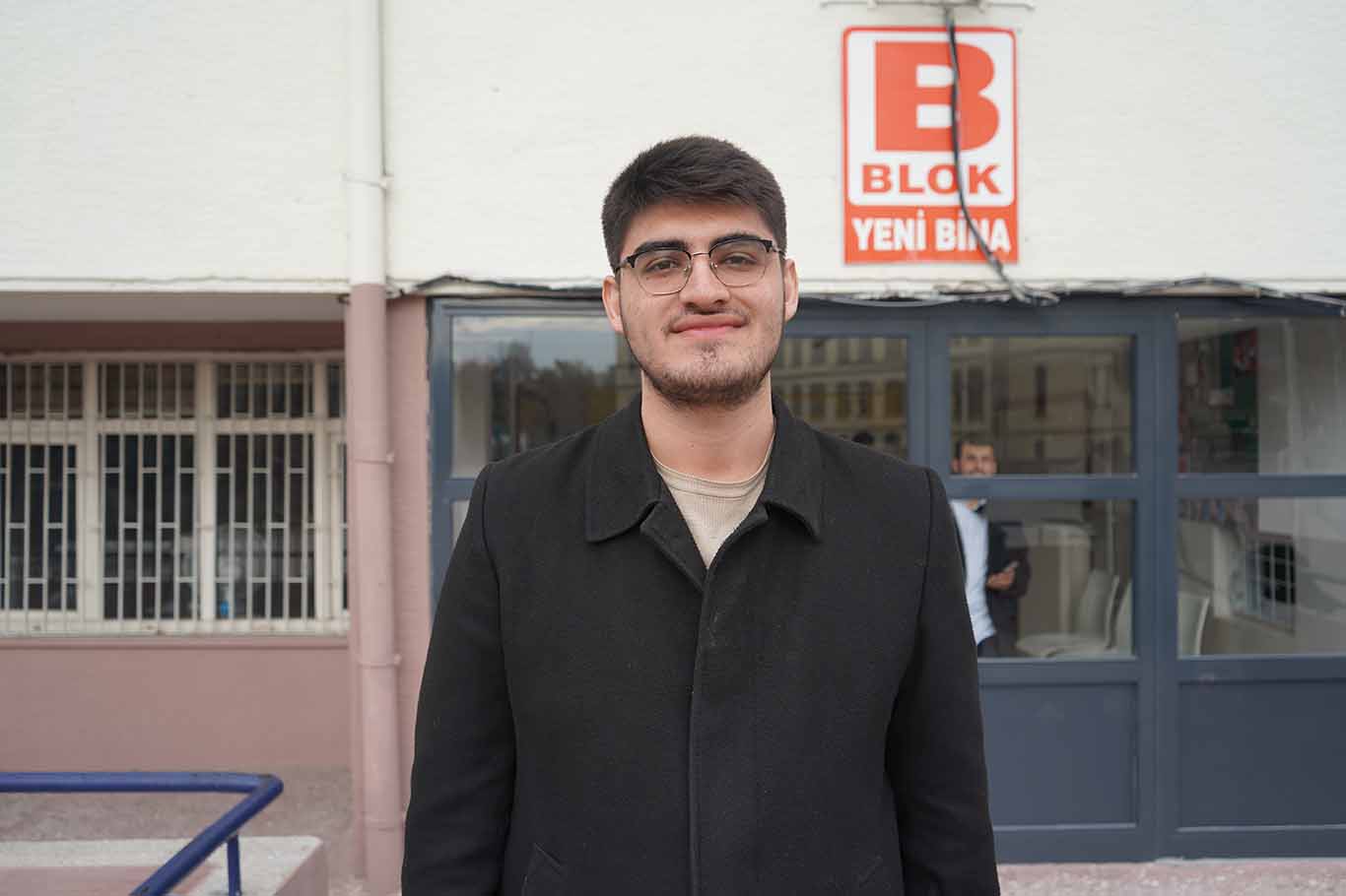 Konya’da Siyer Yarışmasına katılan çocuklar: Peygamber Efendimiz Sallallahu Aleyhi ve Sellem’i tanımak hayatımıza ışık tutuyor