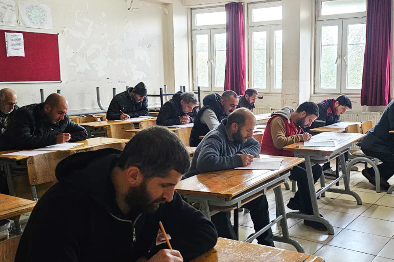 Yetişkin katılımcılardan Siyer Yarışması’na tam not