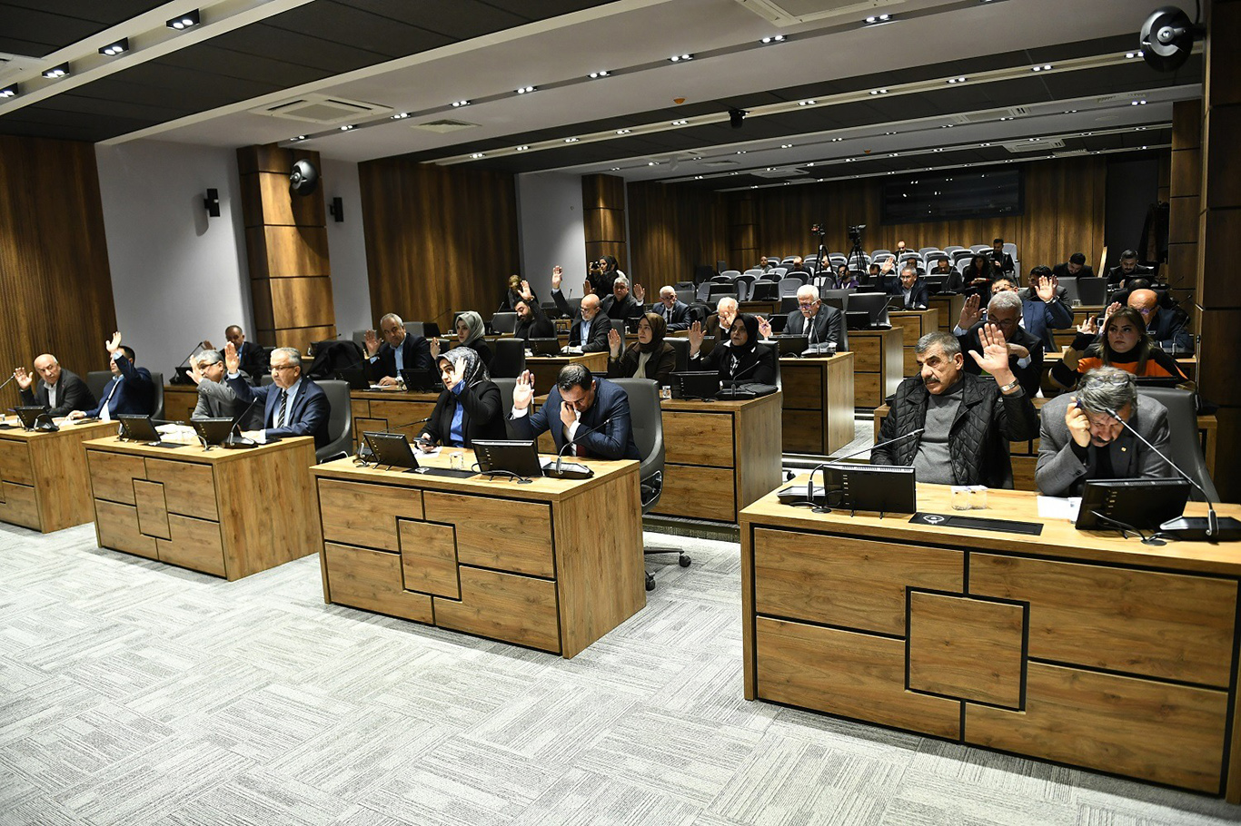 Yeşilyurt Belediye Meclisi'nden gençlere girişimcilik desteği