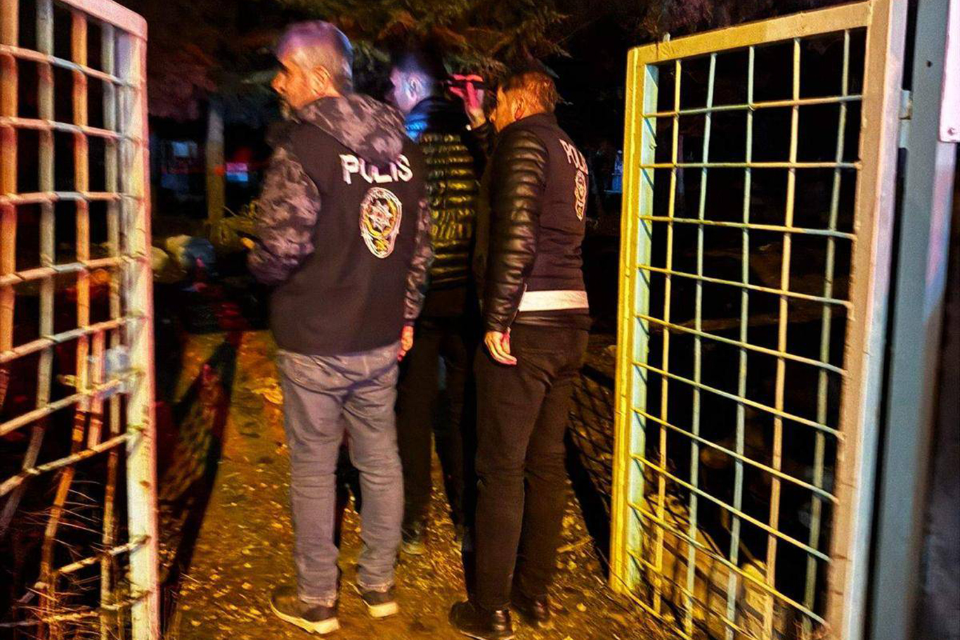 Malatya'da mezarlıklar ve çevresinde güvenlik denetimi