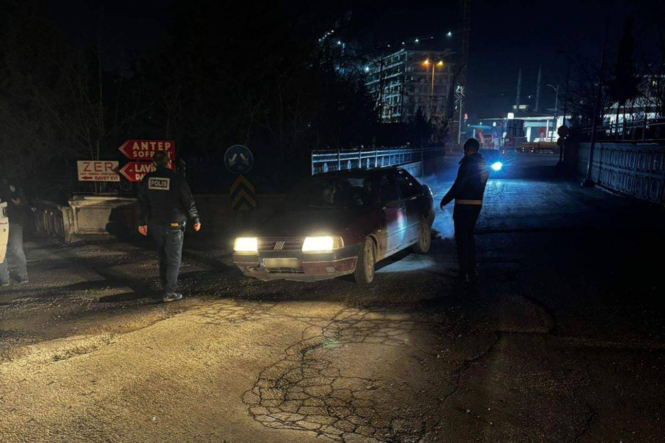 Malatya'da mezarlıklar ve çevresinde güvenlik denetimi