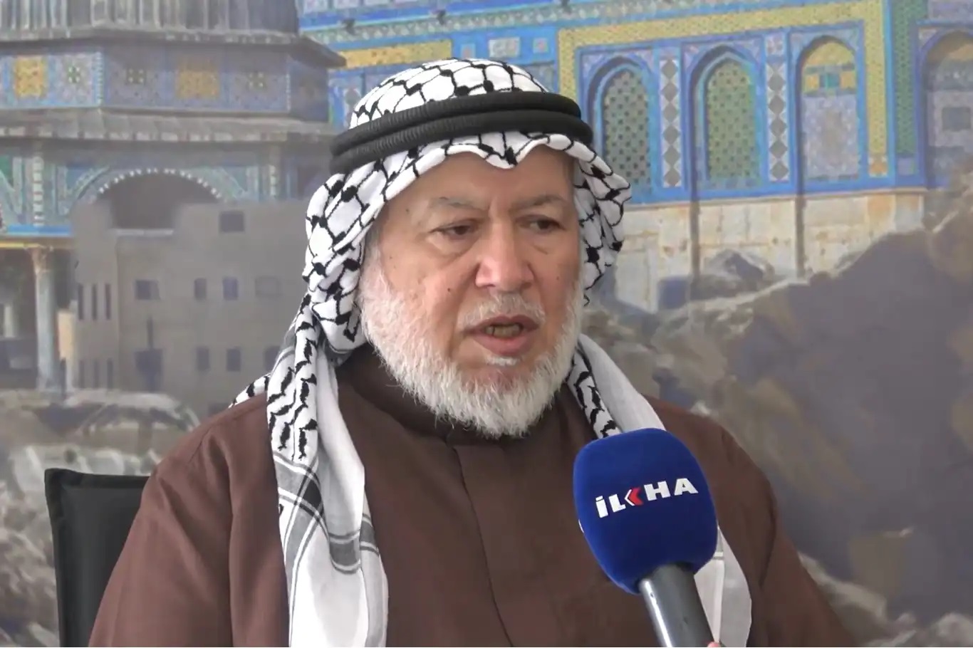 مروان أبو راس: إغلاق المسجد الأقصى يهدف لفرض السيطرة وتهيئة الواقع لتغييرات خطيرة
