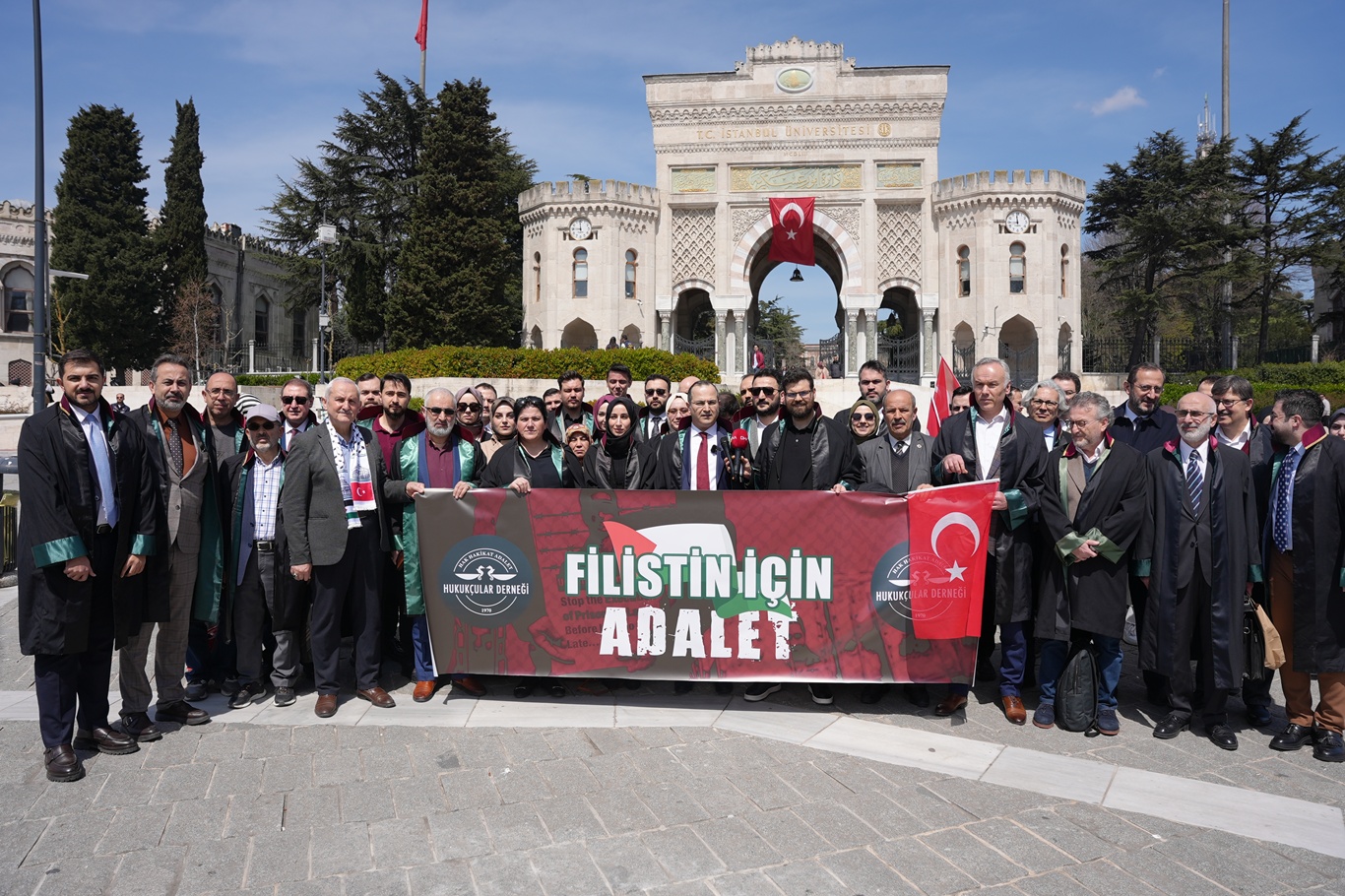    Hukukçular Derneği'nden idam yasasına tepki: Tek başına bile savaş suçudur