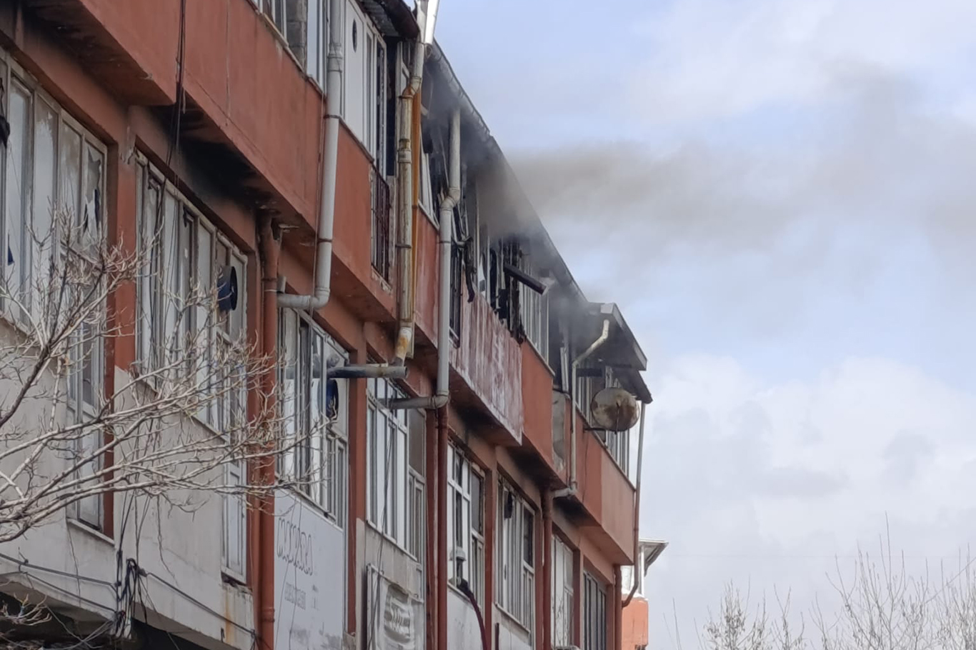 GATEM Ayakkabıcılar Sitesi’nde yangın paniği
