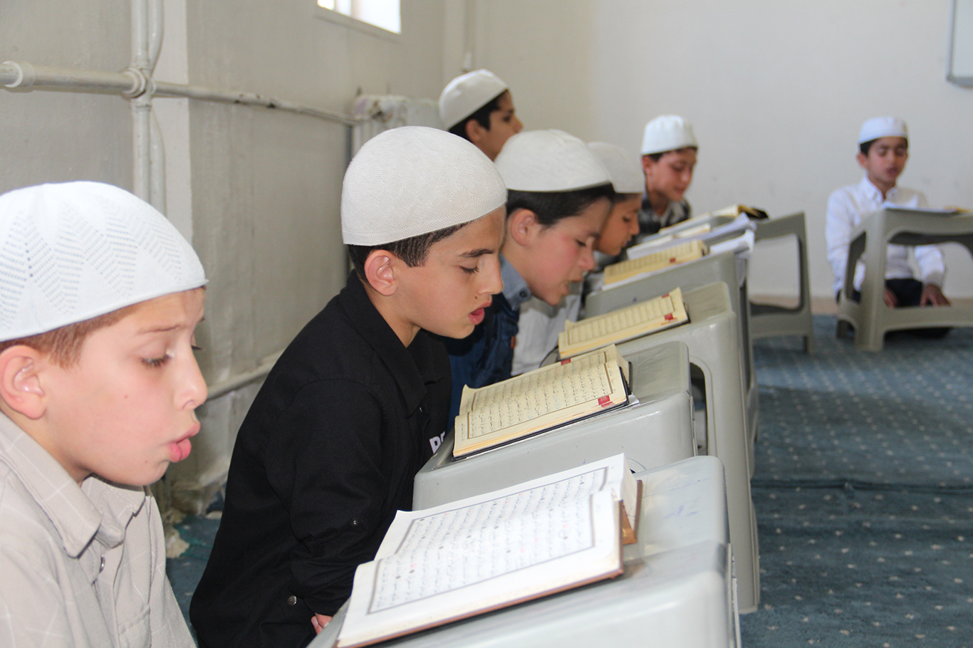 Geleceğin hafız doktorları ve öğretmenleri bu kursta yetişiyor