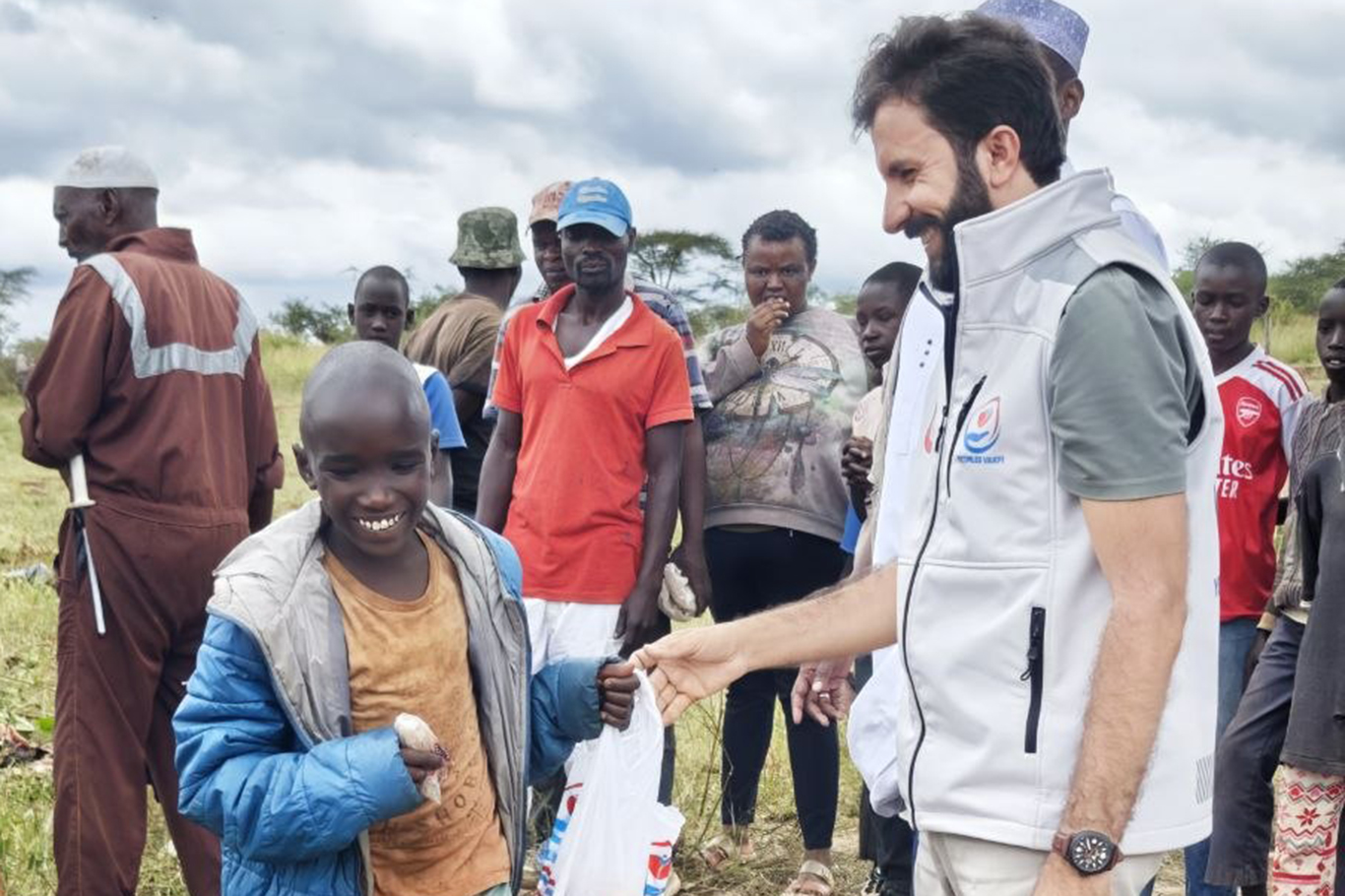  Yetimler Vakfı Kenya’da kurban etlerini ihtiyaç sahiplerine ulaştırdı
