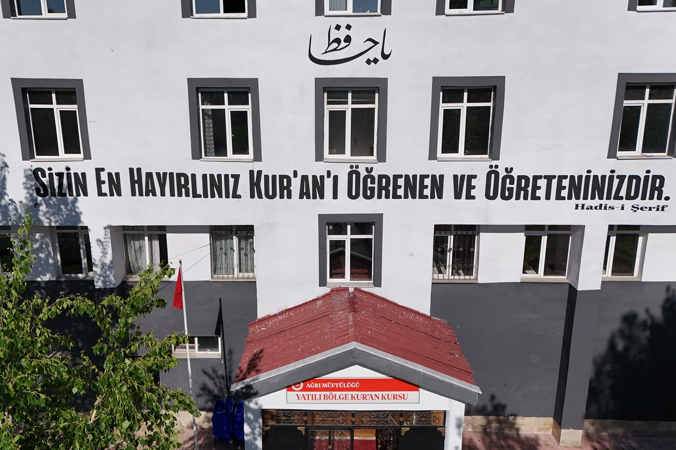 Öğrenciler çift kanatlı bir eğitim anlayışıyla geleceğe hazırlanıyor