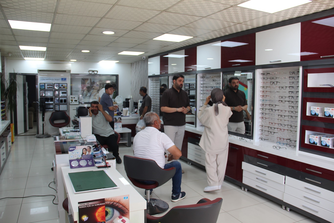 Optisyenlerden kamuda daha fazla istihdam ve destek çağrısı
