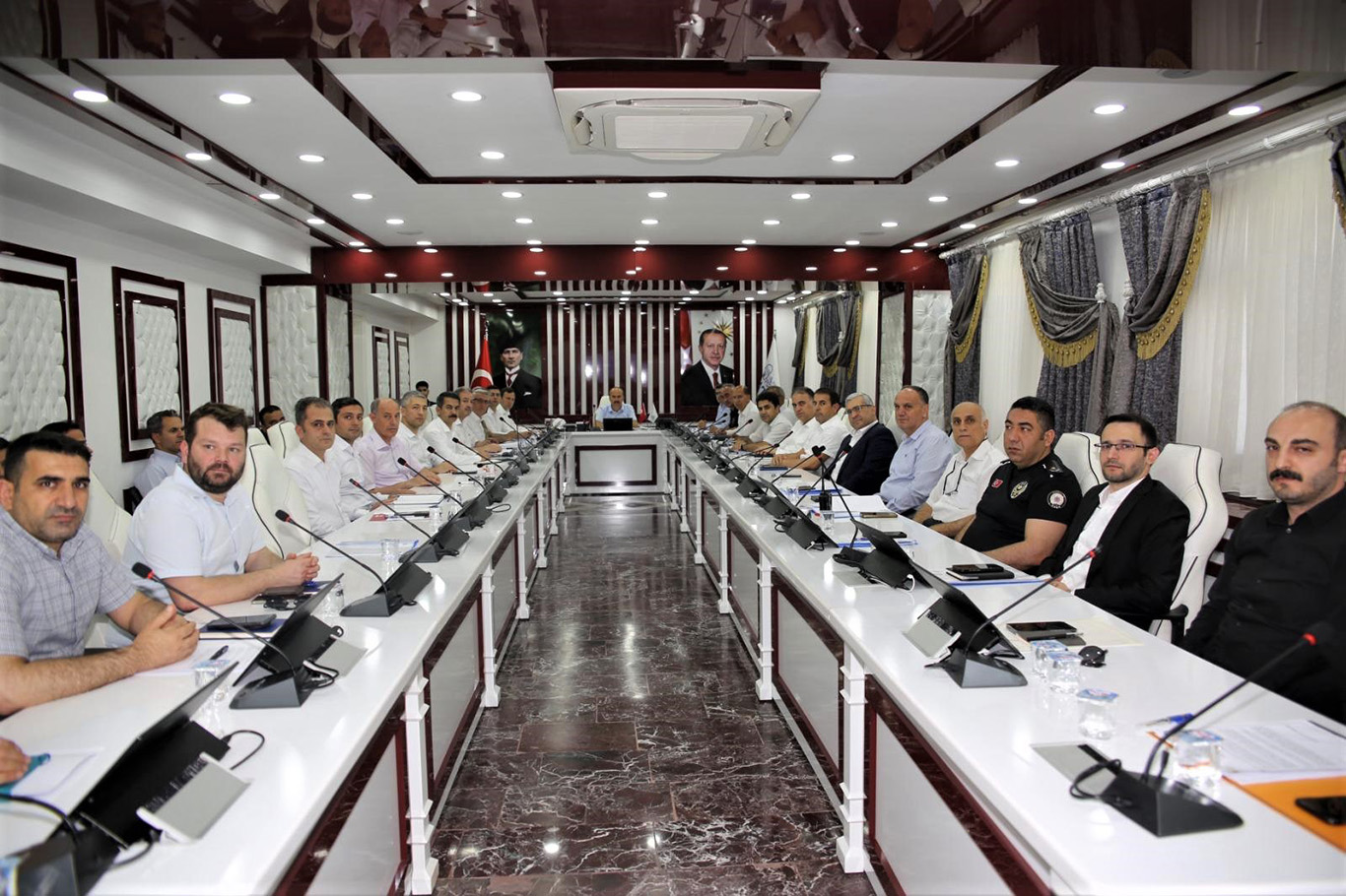 Vali Canalp: Çocuklarımızın güvenliği konusunda hiçbir ihmale izin vermeyeceğiz 