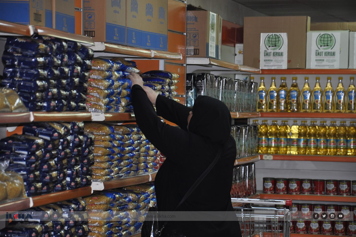 قافلة الأمل