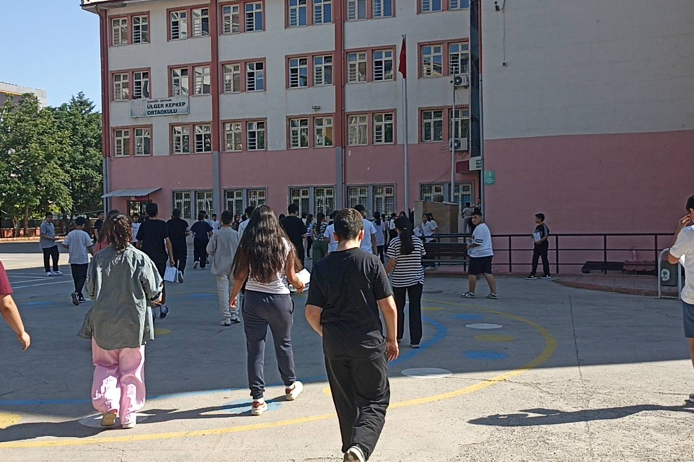 Gaziantep'te 30 bin 212 öğrenci için LGS heyecanı başladı