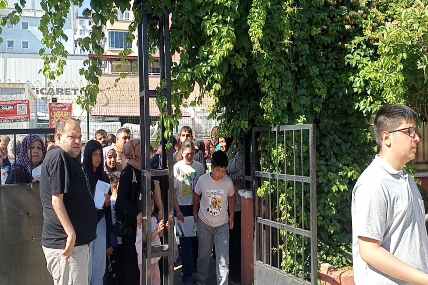 Gaziantep'te 30 bin 212 öğrenci için LGS heyecanı başladı