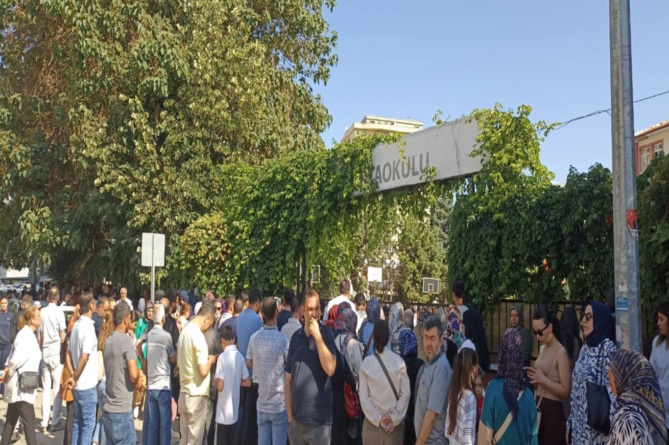 Gaziantep'te 30 bin 212 öğrenci için LGS heyecanı başladı