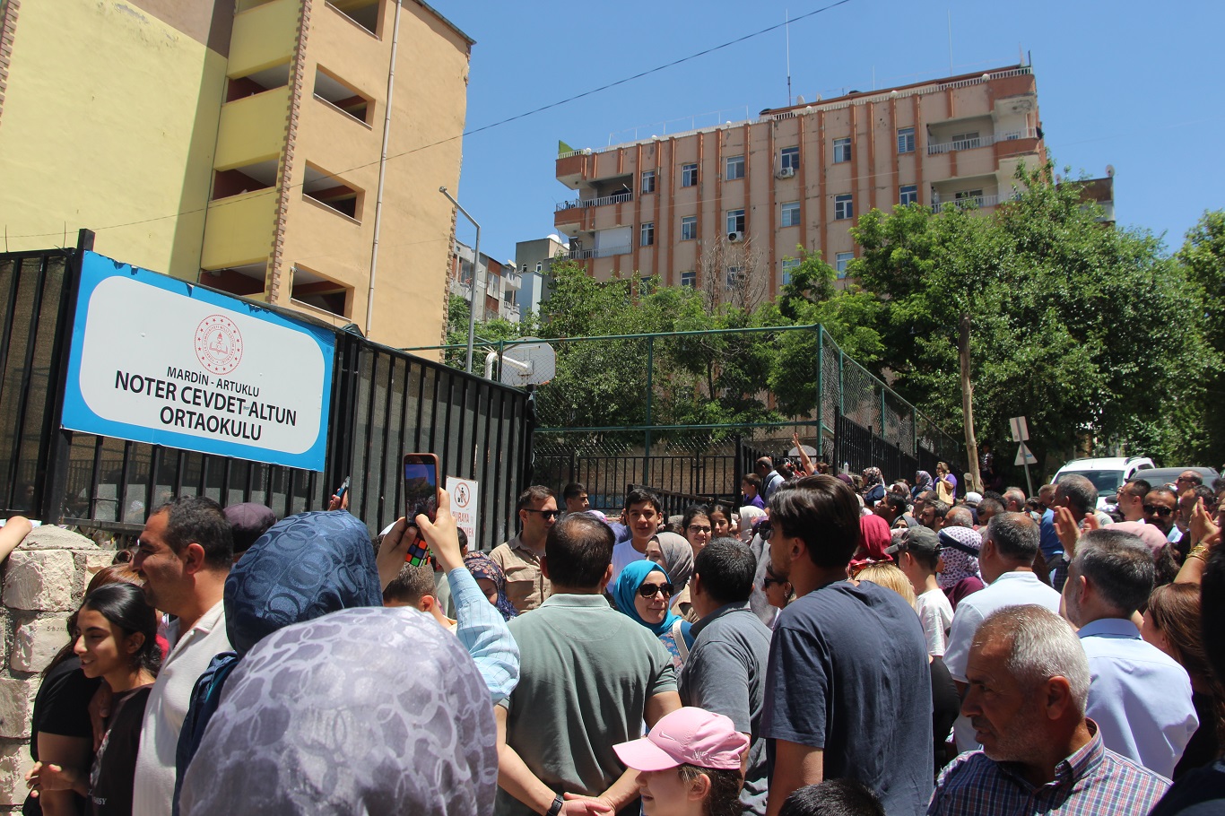 Mardin'de LGS maratonu tamamlandı: Öğrenciler sonuçlardan umutlu