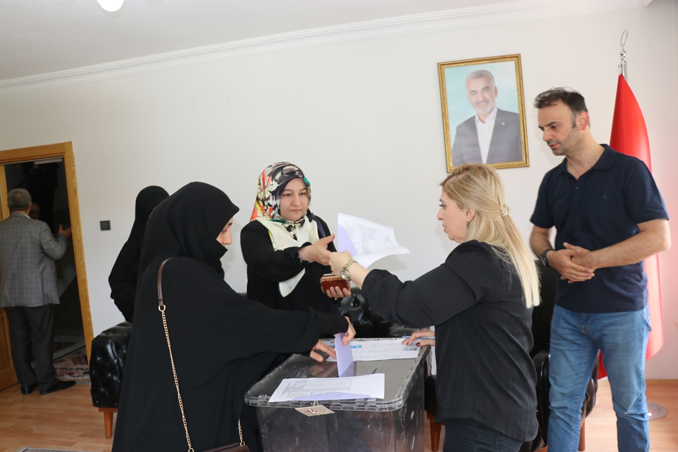 HÜDA PAR Ankara'da tüm ilçe kongresini tamamladı