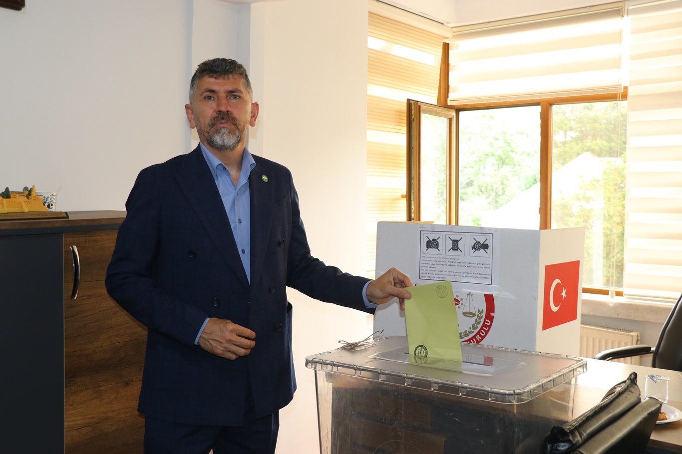 Yılmaz Akgül - Yenimahalle İlçe Başkanı 