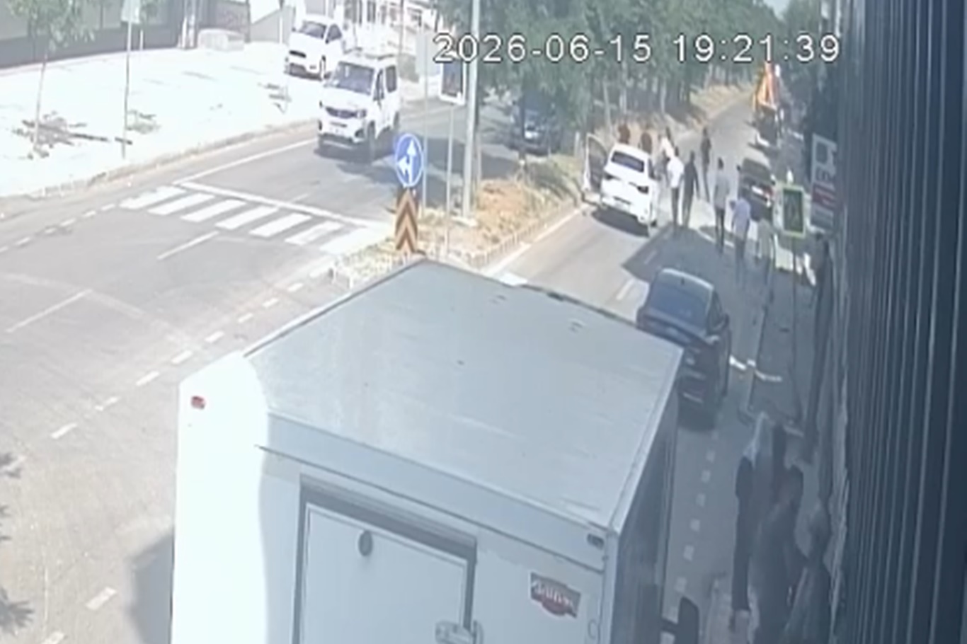 Batman'da yaya geçidinde otomobilin çarptığı çocuk ağır yaralandı