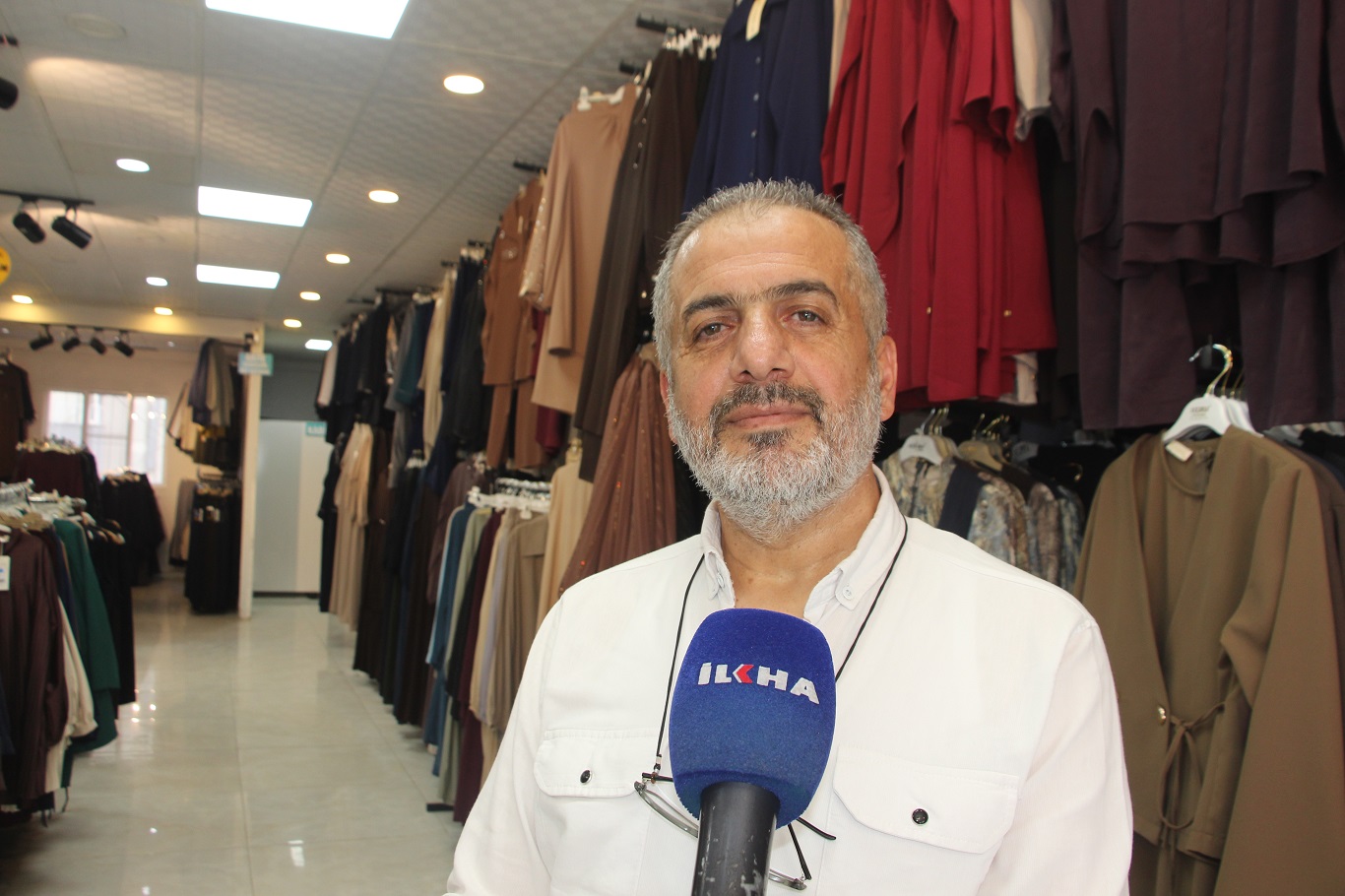 Tesettür mağaza sahibi Kurt: Tesettür sadece bir kıyafetten ibaret değildir