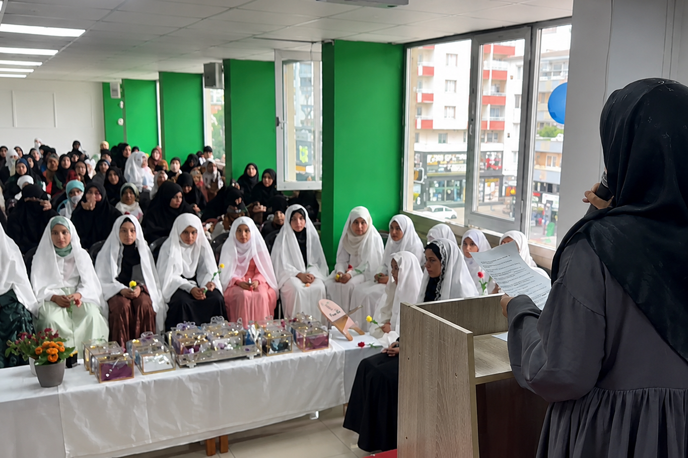 Gaziantep'te genç kızlar tesettüre adım attı