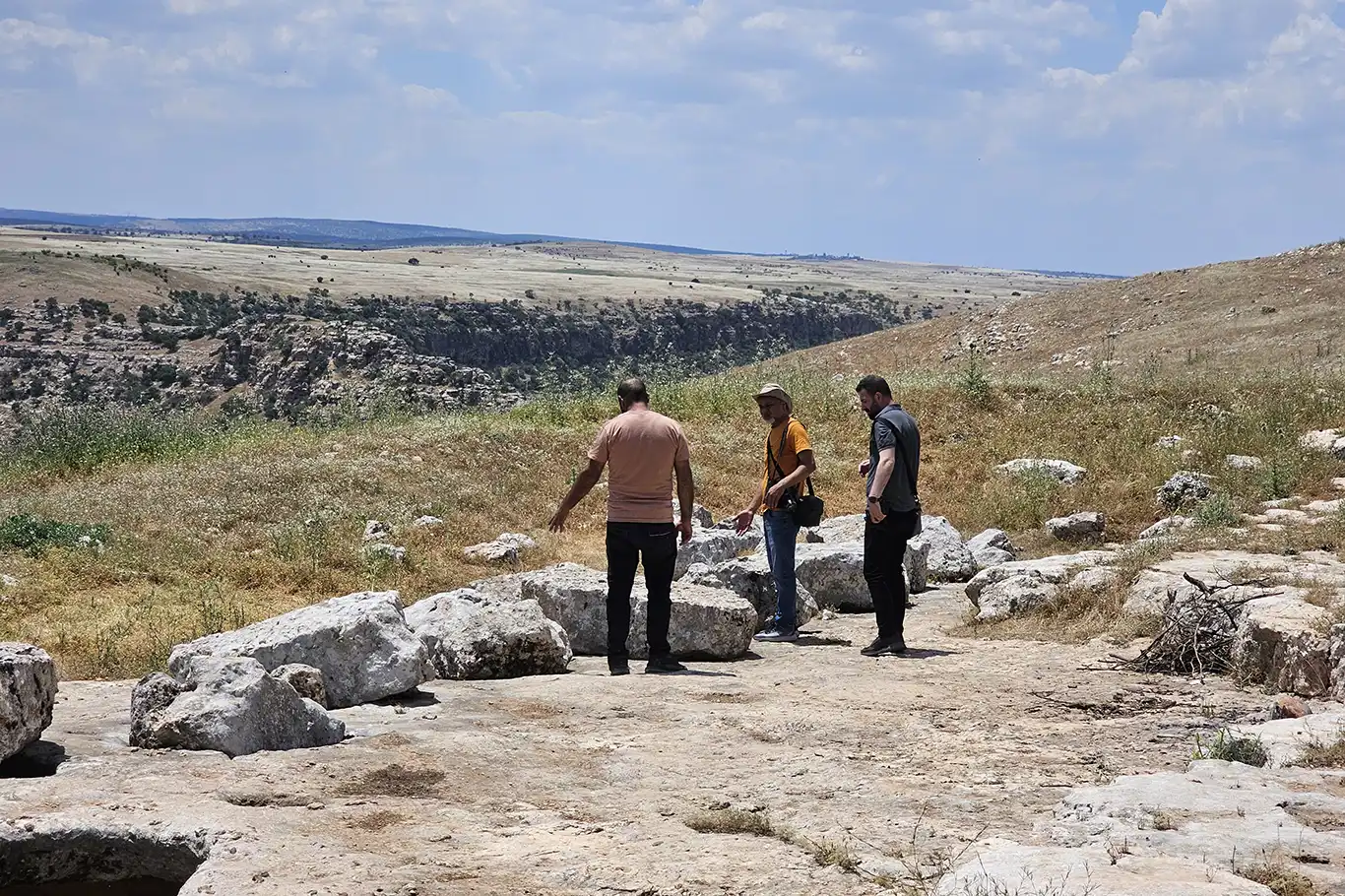 İdil'de kaderine terk edilen tarihi sarnıç turizme kazandırılmayı bekliyor