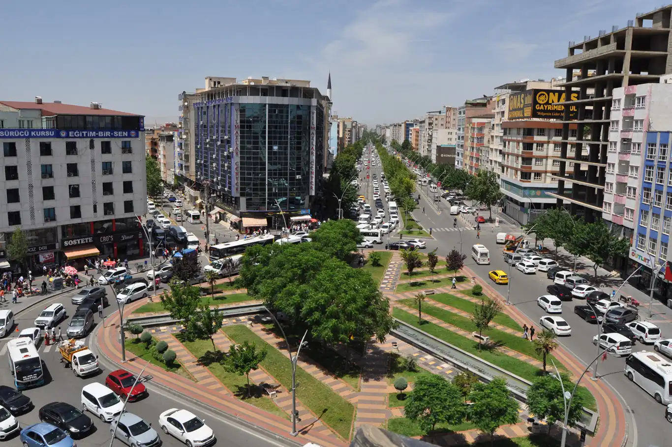 Yaz sıcağında direksiyon başındaki risklere dikkat