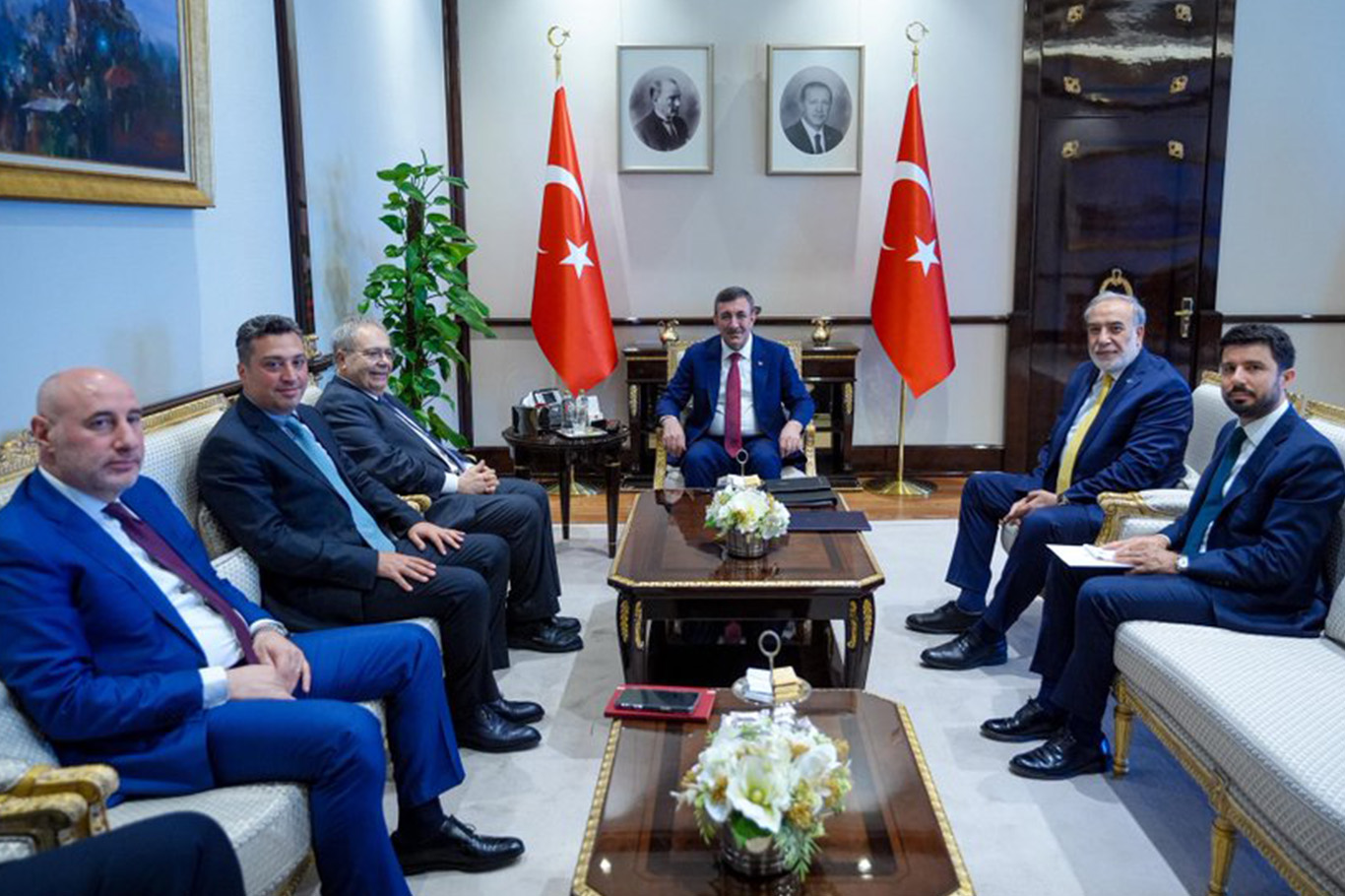 Türkiye pledges stronger support for Lebanon amid ongoing Israeli attacks