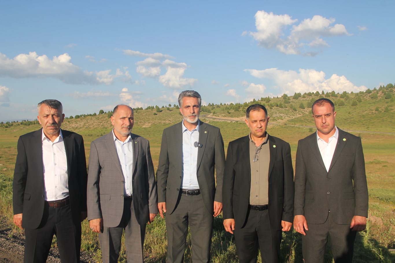 HÜDA PAR’dan Bingöl-Adaklı yolu için acil çağrı: Vatandaş seçimden seçime hatırlanmaktan bıktı
