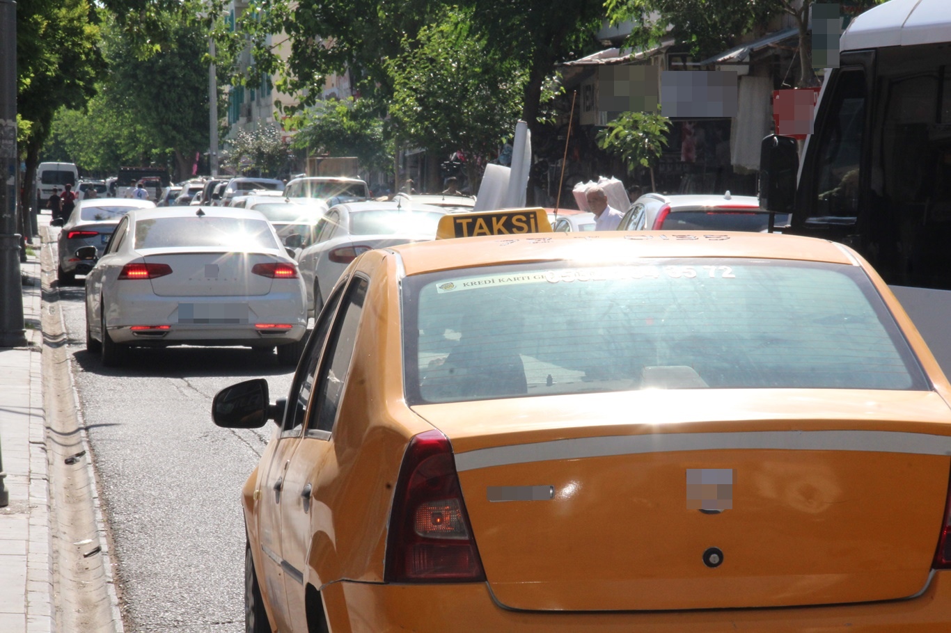 Batman esnafından trafik ve park sorununa çözüm çağrısı