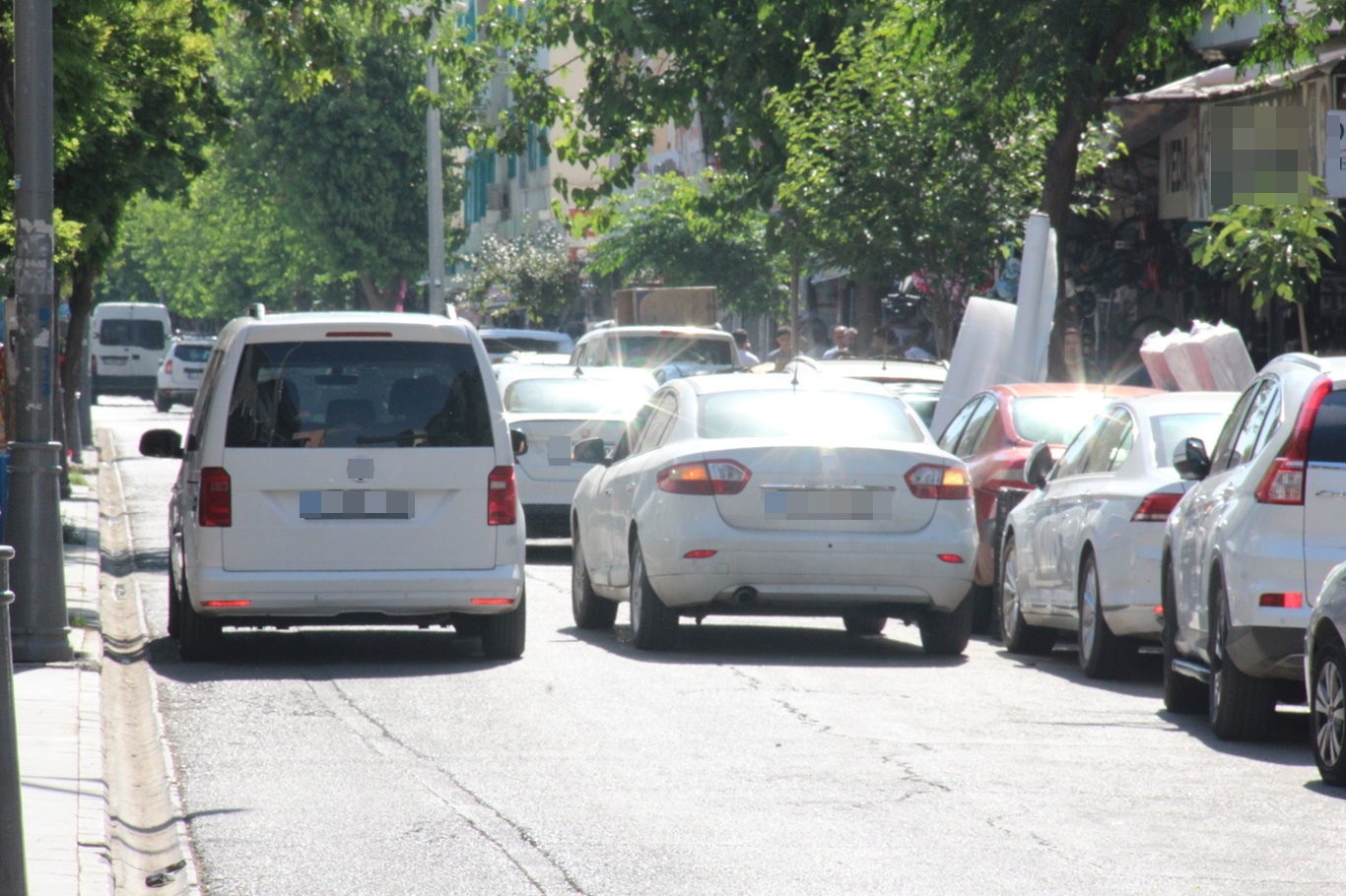 Batman esnafından trafik ve park sorununa çözüm çağrısı