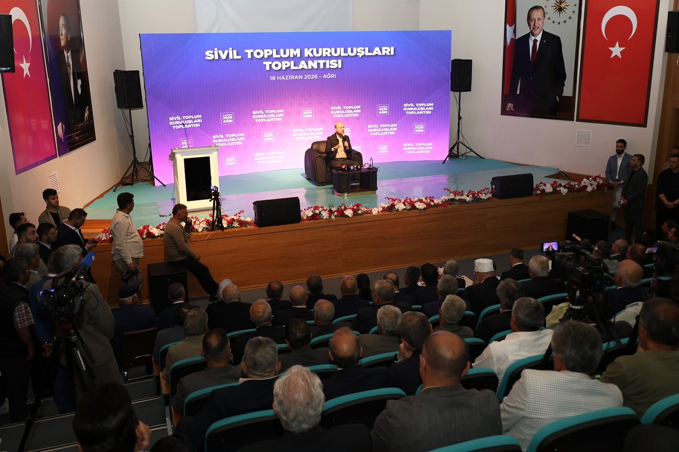Bilal Erdoğan Ağrı'da konuştu