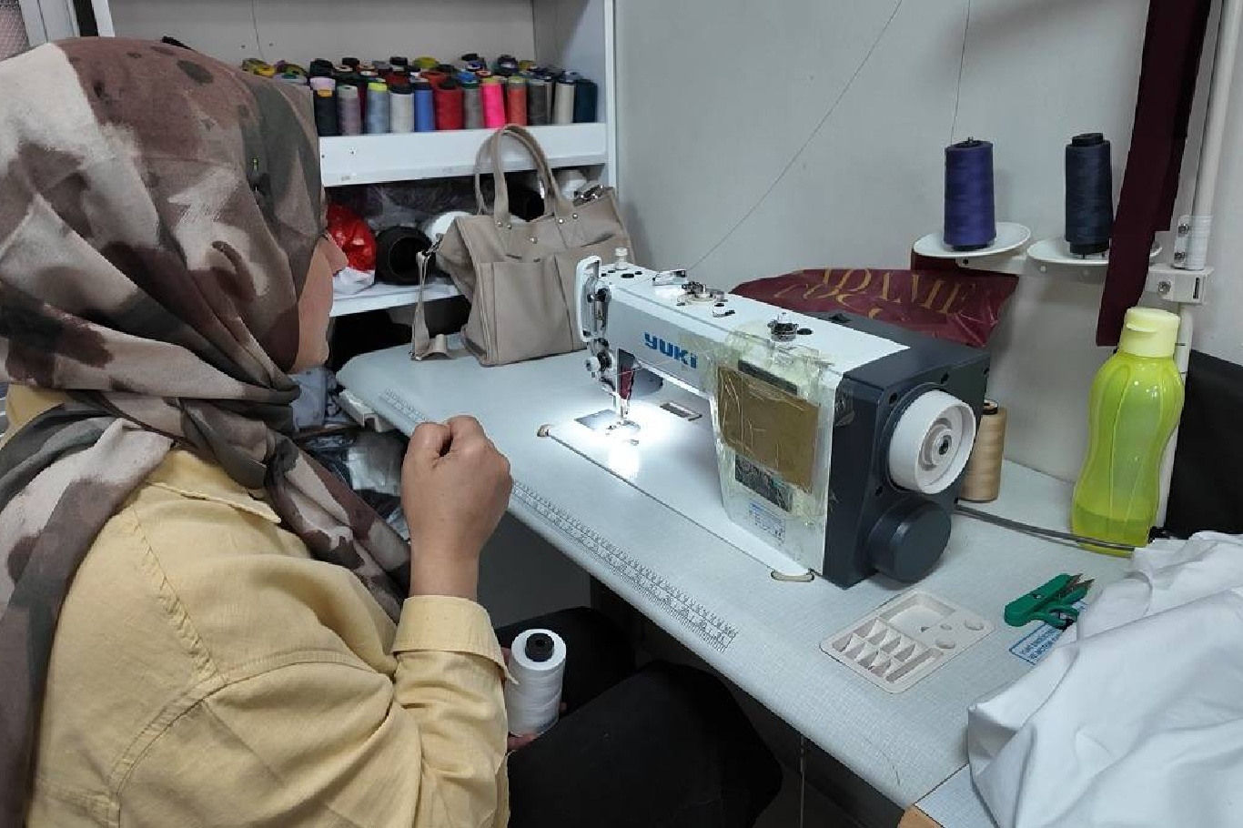 Malatya'da hazır giyim kursu kadınlara meslek kazandırıyor