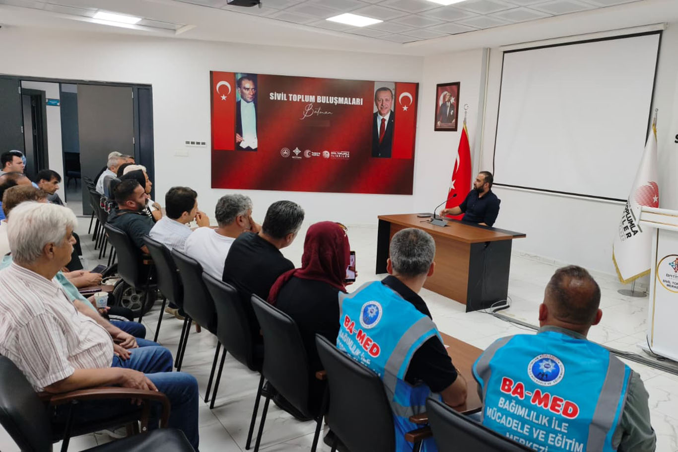 STK temsilcilerine ortopedi ve travmatoloji eğitimi verildi