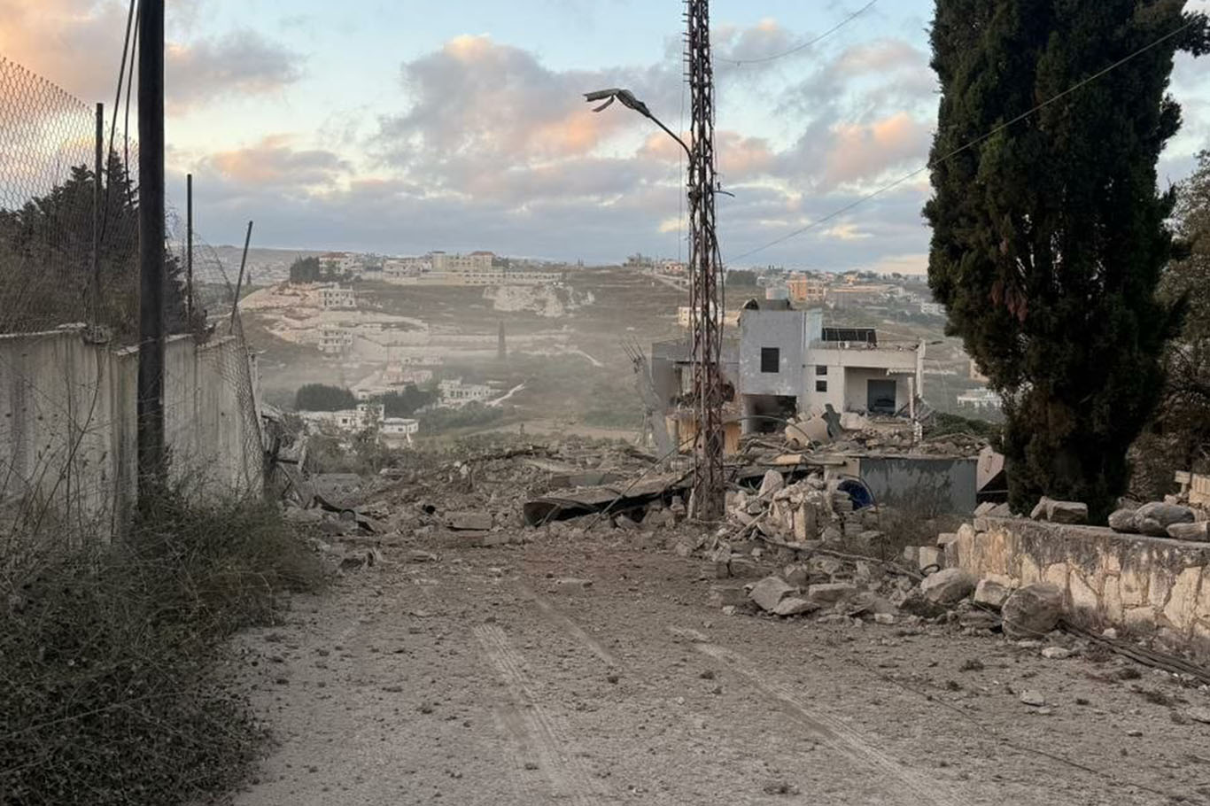 Israeli strikes kill at least 16 civilians in southern Lebanon 