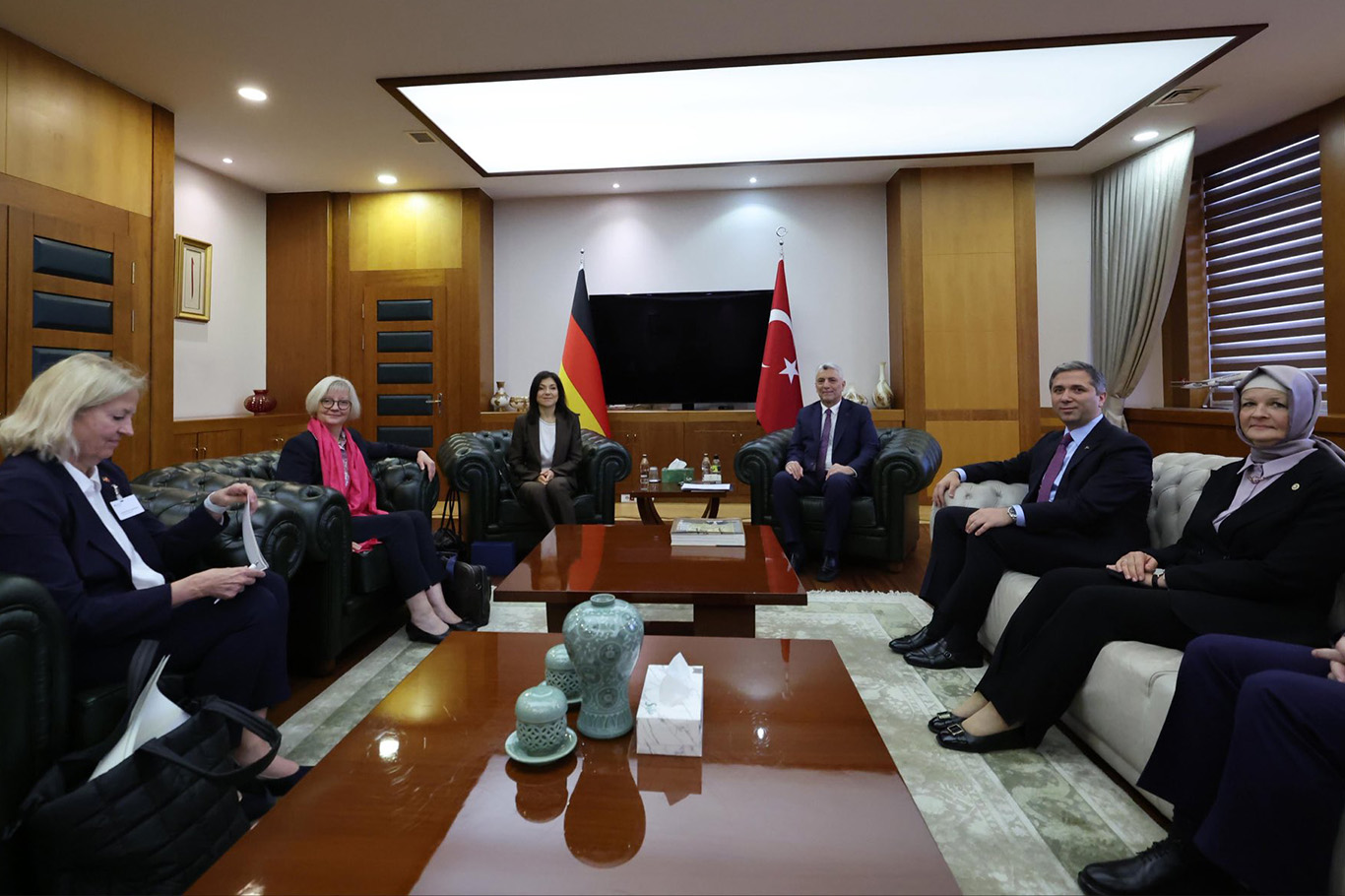 German Economy Minister arrives in Ankara for high-level trade and energy talks