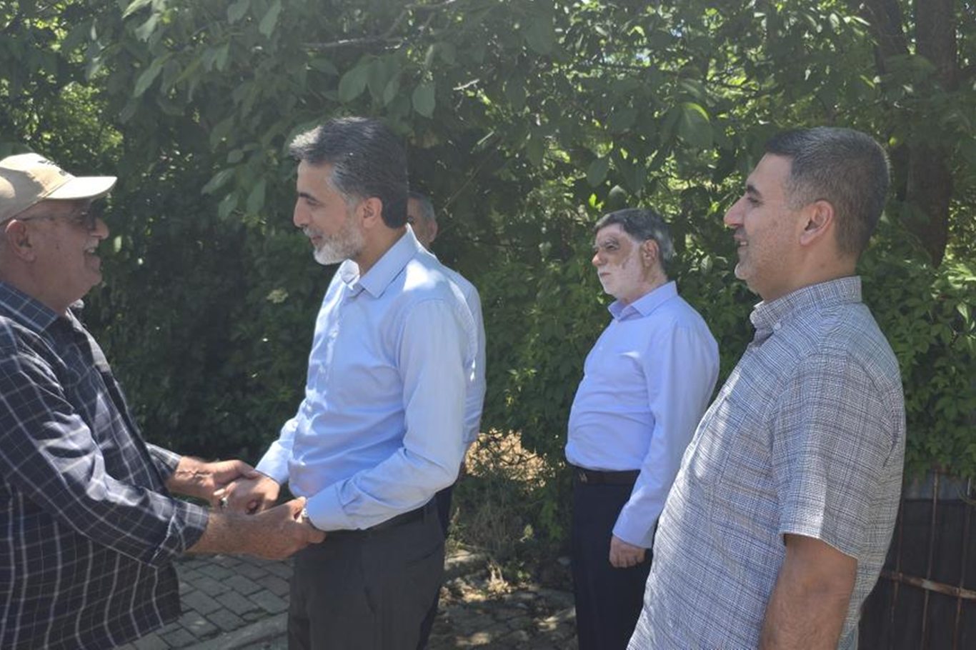 HÜDA PAR heyetinden Yayladere esnaf ve vatandaşına ziyaret