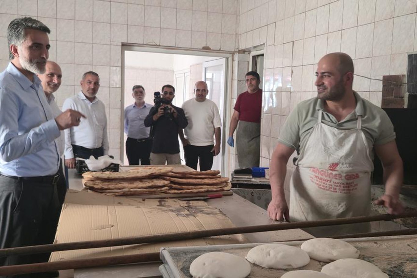 HÜDA PAR heyetinden Yayladere esnaf ve vatandaşına ziyaret