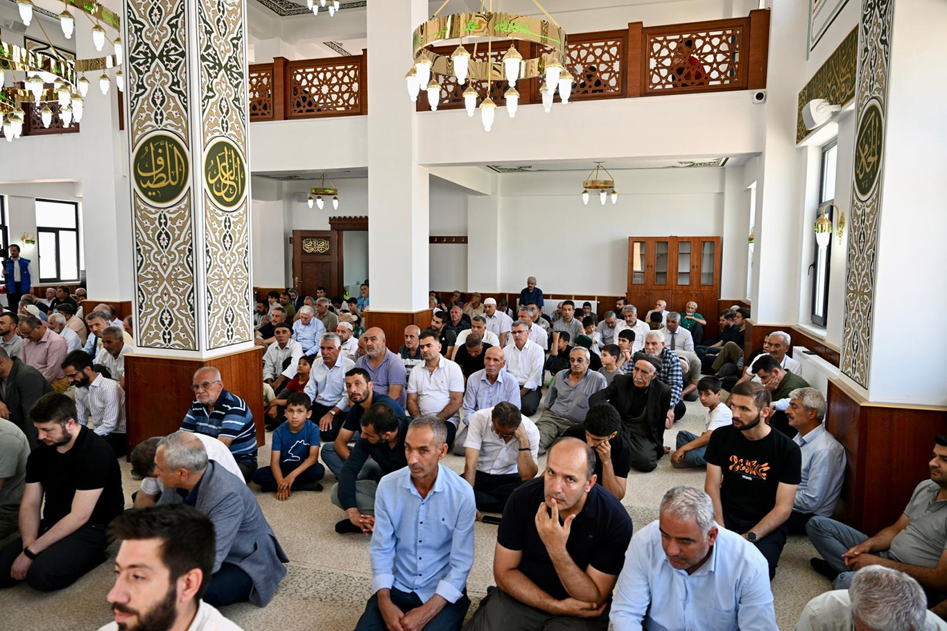 Malatya'da Hacı Mehmet Turgut Camii ibadete açıldı