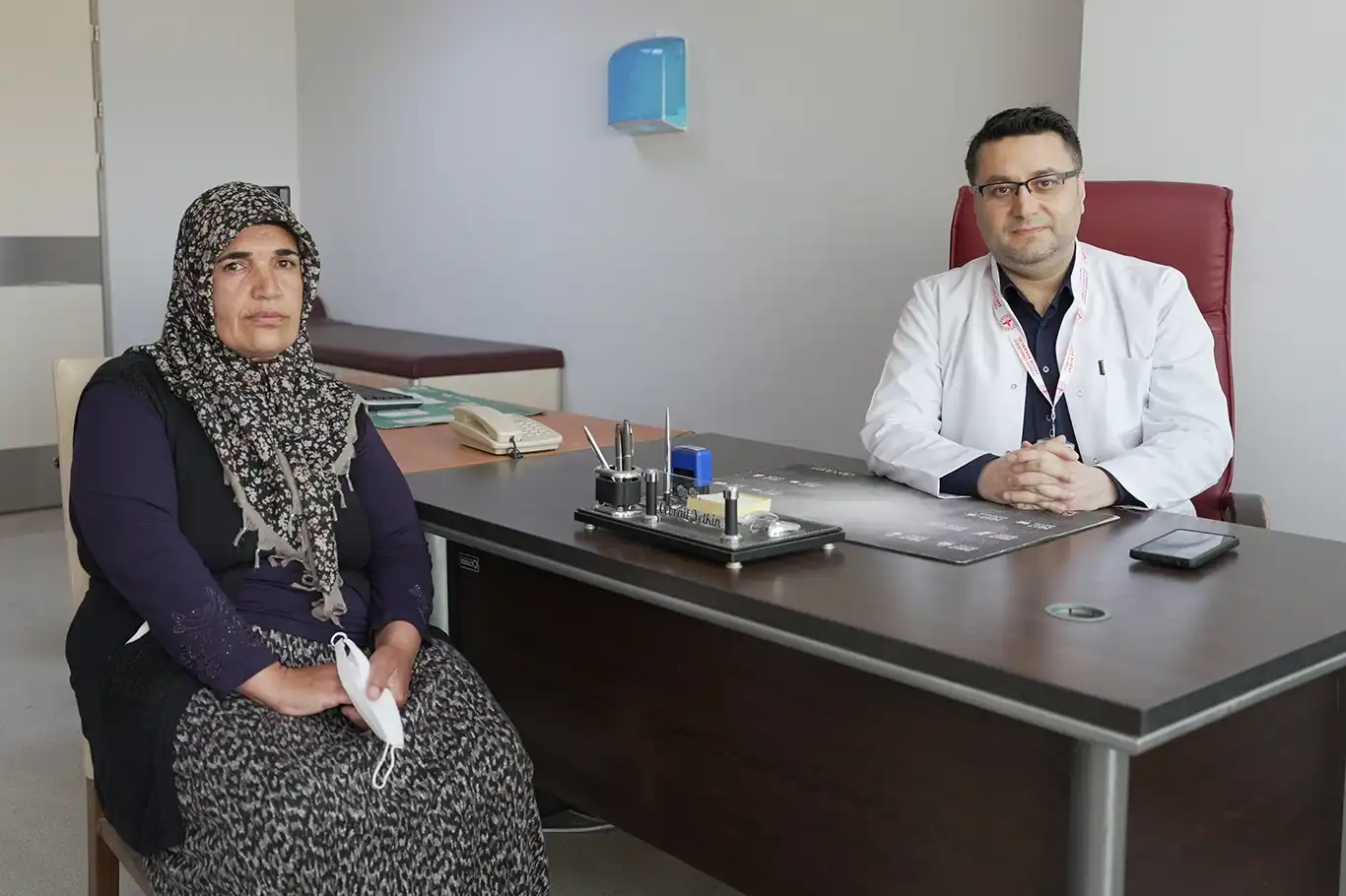 Tarama testiyle erken evrede kanser olduğu tespit edilen hasta tedavi edildi