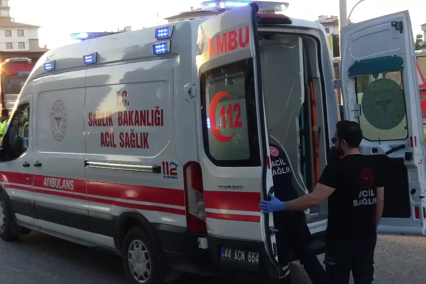 Li kutehyayê îskeleya înşaetê ket xwarê: 2 mirî, 2 birîndar
