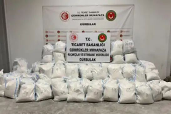 Mersin ve Gürbulak'ta tonlarca uyuşturucu etken maddesi ele geçirildi
