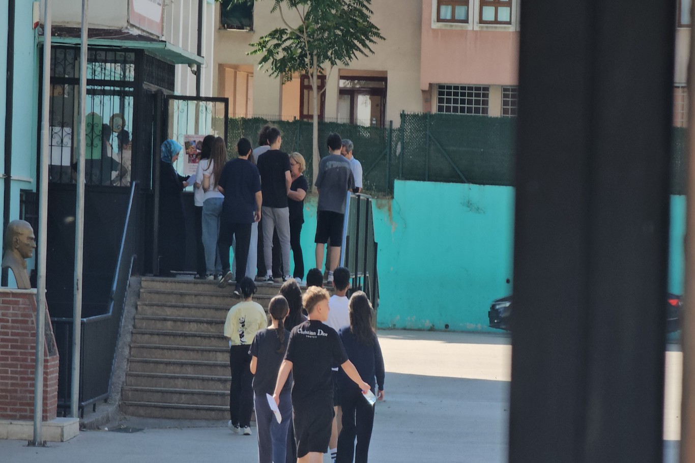 Bursa’da YKS’nin ilk oturumu başladı
