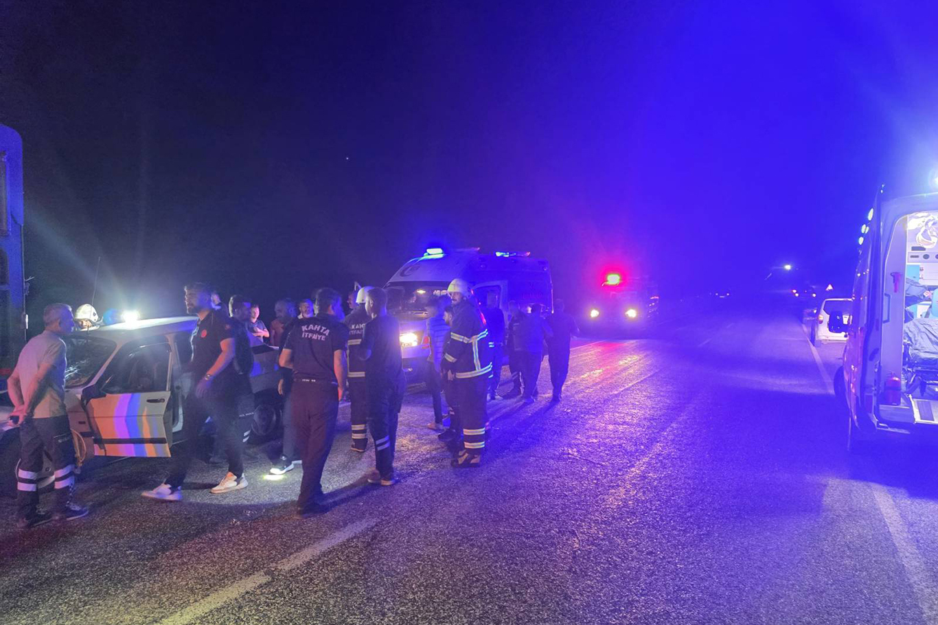 Li ser rêya Semsûr-Samsatê qeza: 1 mirî, 1 birîndar