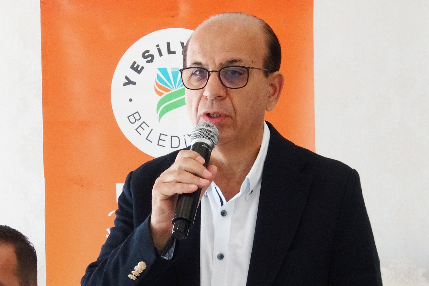 Yeşilyurt Belediye Başkanı Prof. Dr. İlhan Geçit